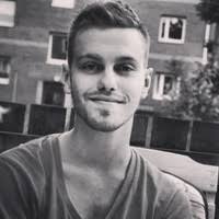 90+ "Jonathan Strand" profiles