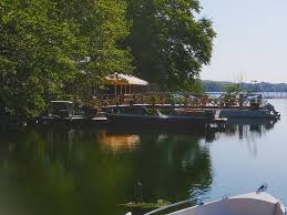 Unsere website bietet umfangreiche informationen zu den themen gemeinde und umland, leben und wohnen, arbeiten. Seehutte Am Kellersee Bad Malente Restaurant Bewertungen Telefonnummer Fotos Tripadvisor