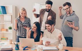 Por eso, con todas las consideraciones hacia aquellos que trabajan mucho para otros o son intraemprendedores, me gustaría hacer una mención especial a los emprendedores que el día del padre, y otros muchos, no podrán pasar todo el tiempo que les gustaría con su familia. 16 De Abril Dia Mundial Del Emprendimiento Feliz Dia Enterate24 Com