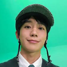 Behind the scenes for Kyobo!!! Please read the blog post. The descriptions  are heartwarming. @holyhaein Jung Hae In is love!!!  https://m.blog.naver.com/fncpost/223871641400 📷 fnc_fishandcake #JungHaeIn  #정해인