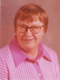 A Tribute To Lisa M. King-Johnson 😭💔🎂🕯️ Happy Birthday 😭Remembering  9/11 🇺🇸🕯️ A year ago today, Lisa King-Johnson's younger daughter, Katie,  was starting kindergarten, and so she took the day off from