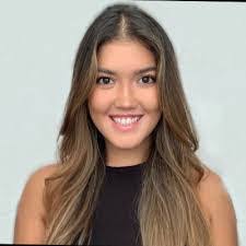 Jillian Carney's Instagram, Twitter & Facebook