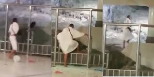 Tempat sai bukit safa marwah rukun umroh dan haji yang pasti semua jamaah kesini. Heboh Jemaah Umrah Ngamuk Saat Daki Bukit Safa Mekah Dream Co Id