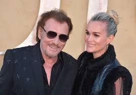 Une ambition difficilement réalisable au début de leur relation. Laeticia Hallyday Sa Declaration D Amour A Johnny Pour Ses 74 Ans Elle