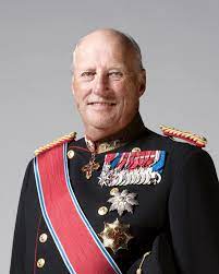 Harald 5 er norges konge, sønn av kong olav 5 og kronprinsesse märtha. Gratulerer Med Dagen Kong Harald Happy 82nd Birthday To King Harald V Of Norway The King Is The Great Grandson Of Ki Norge Konge Gratulerer Med Dagen