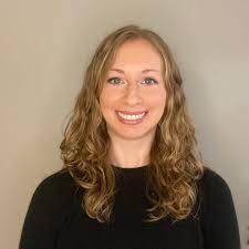 Elaine Plante's Instagram, Twitter & Facebook