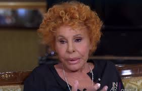Stefania sandrelli divenne la ragazza di gino, anche se lui continuava a essere sposato con anna fabbri e ad avere come amante ornella vanoni. Ornella Vanoni Fumo Canne Da 55 Anni Mi Servono Badanti Che Sappiano Rollare Il Mattino It