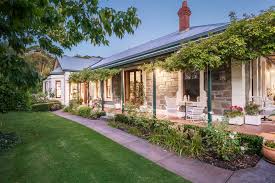 Rentfaster.ca is an awesome place to find and list quality sydney apartments. Chardonnay Vines And Lush Native Gardens Eight Of The Best Prestige Homes For Sale Right Now