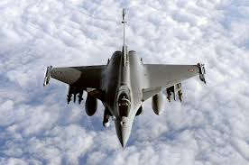 Un avion de chasse franchit le mur du son. Oise Panique Generale Apres Le Passage D Un Avion De Chasse Cnews