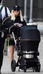 Sheridan smith's song for 2020 | the big new year's in. Sheridan Smith Is First Seen With Son Billy Three Months After Giving Birth Oltnews
