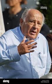 Zara man -Fotos und -Bildmaterial in hoher Auflösung