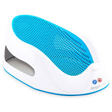 It is made of lightweight plastic and has a convenient hook for storage. Angelcare Soft Touch Bath Support Aqua