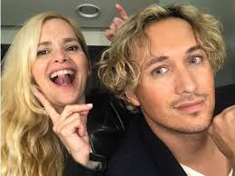 Grecia Colmenares , regina delle soap, due matrimoni, tre amori e un figlio 