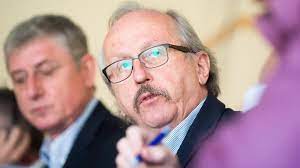 A polgármester a 168.hu keljfeljancsi című műsorában volt fiala jános vendége. Niedermuller Peter Polgarmester Lemondasat Kovetelik Hangolo 2020 01 30 Karc Fm 105 9