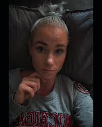 Sandra Hultgren (@zandrahultgren) • Threads, Say more