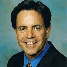 WINNING AT BACK HEALTH: A Comprehensive Guide to Understanding, Preventing,  and Overcoming Back Pain for a Healthier Life: Ryan DC, Dr. Keith G.:  9798392722129: Amazon.com: Books