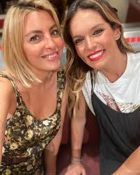 Sara barros leitão biography, ethnicity, religion, interesting facts, favorites, family, updates, childhood facts, information and more sara barros leitão claim to fame: Jessica Athayde Recorda Momento Com Diana Chaves 17 Anos Depois A Ferver Vidas
