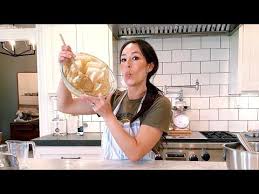 How To Make Zucchini Bread With Joanna Gaines Zucchini Bread Zucchini Bread Recipes Zucchini Bread Muffins