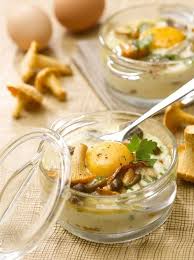 Recette Oeuf Cocotte Aux Champignons Des Bois Recette Recette Oeuf Cocotte Recette Oeuf Recettes De Cuisine