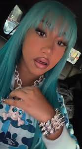 ❄️ A closer look at North West's new iced out diamond skull chain, worth an  estimated $250,000 😳