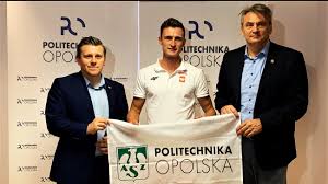 Virtual unknown dawid tomala of poland on friday won the 50km walk gold medal at the tokyo olympics. Dawid Tomala Przed Startem Na Igrzyskach W Tokio Radio Opole