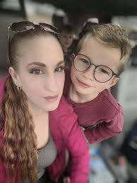 Are there any mudlarking tours suitable for kids in London?