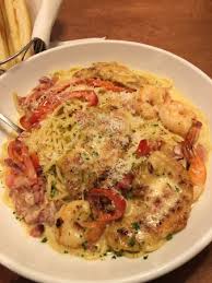 Whisk extra virgin olive oil together with hot water, seasoning and chopped garlic. Chicken Shrimp Carbonara Picture Of Olive Garden Woodbridge Tripadvisor