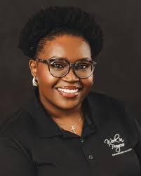 Amber Slaughter's Instagram, Twitter & Facebook