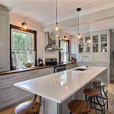Find the perfect cuisine traditionnelle stock photos and editorial news pictures from getty images. Cuisine De Style Farmhouse A La Fois Traditionnelle Et Moderne Modern Kitchen Design Kitchen Decor Kitchen Design