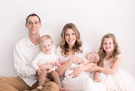 Family Outfits Studio Photography Newborn Family Photos Family Photo Outfits Newborn Photography