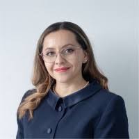 300+ perfiles de «Tay»