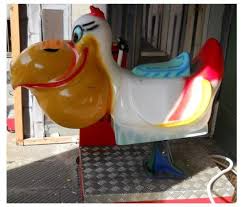 Tavoli e sedute per bambini. Dondolanti Giostrine A Moneta Likesx Com Annunci Gratuiti Case