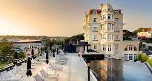 Hotel inglaterra is the oldest hotel in cuba and one of the most classic hotels in havana. Golfhotel Inglaterra Golfreisen In Kuste Lissabon Portugal Fairway Golfreisen