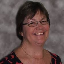 Kari Sears's Instagram, Twitter & Facebook