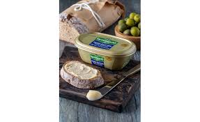 Ghee, or clarified butter, has been slowly cooked, allowing water to evaporate. Kerrygold Launches Irish Butter With Olive Oil 2021 02 26 Dairy Foods