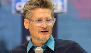 Why does this guy look like Sean Penn and Kid Rock had a baby???