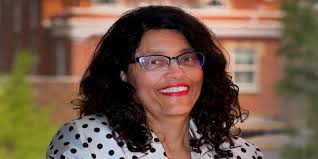 Murfreesboro vice mayor 'kicks' illness, seeks reelection