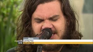 Music: Oooth perform "Loving You”