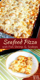 An Easy To Make Cauliflower Sheet Pan Pizza With Fish Scallops And Shrimp It S A Seafood Lover S Delight And Perfect For Seafood Pizza Low Carb Yum Recipes