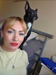 Does anyone else's pup use them to look out of tbe window 🪟👀🤣