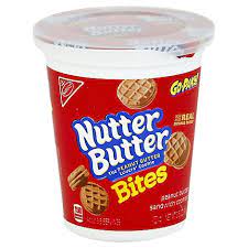 There are about 30 individual sandwich cookies per bag. Nutter Butter Cookies Sandwich Peanut Butter Bites Go Packs 3 5 Oz Tom Thumb