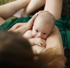 Baby Stillen Warum Horen Viele Mutter Fruh Auf Welt
