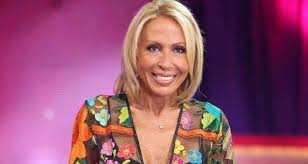Cuando pensamos en laura bozzo, quizá pensamos en sus programas de televisión o en su enérgica personalidad. Glijk6d Orymgm