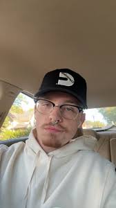 Looking for active Destiny 2 clan