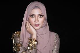 Lirik terus mencintai siti nordiana. Pencuri Hati Power Sphera Ø¯Ø± ØªÙˆÛŒÛŒØªØ± Naib Juara Lagu Hot 2017 Terus Mencintai Artis Siti Nordiana Lagu Lirik Siti Nordiana C 2017 Seventeen Eleven Music Sitinordiana Terusmencintai Cekelatsemanishoney Tophot2017 Laguhot2017