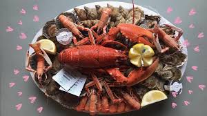 Retrouvez Notre Plateau De La Saint Valentin Plateau De Fruits De Mer Plateaux De Fruits Fruits De Mer