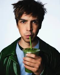 anatolli • fotos e vídeo do Instagram