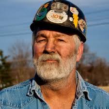 Mike Litoris (@MikeLit14532161)