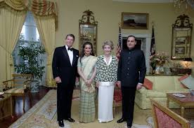 Also get to know educational qualification, family background, age, marital status, political life, political history. Sonia Gandhi Wikiwand