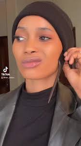 Engaging Indoor Performance with Microphone Action